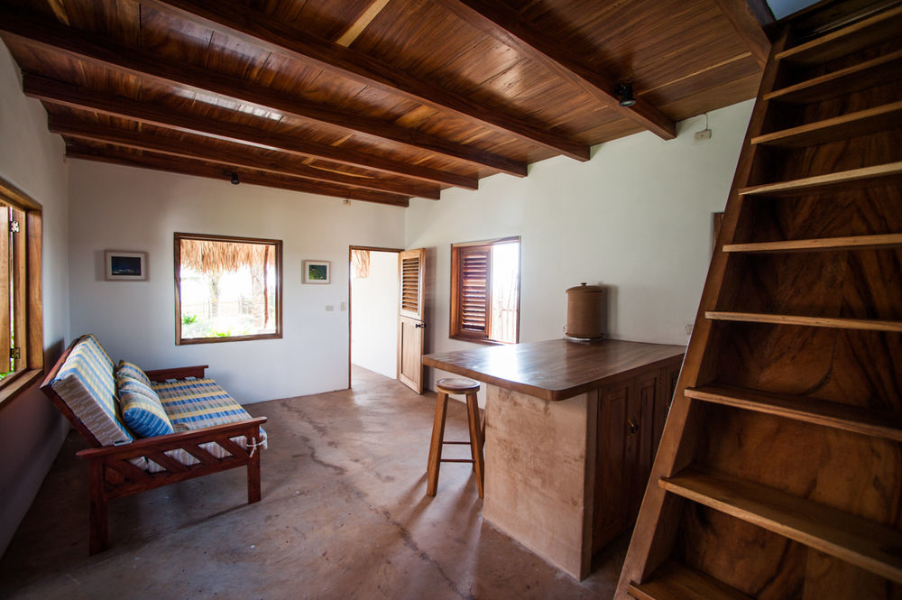 فندق Paredon Surf House El Paredón Buena Vista المظهر الخارجي الصورة