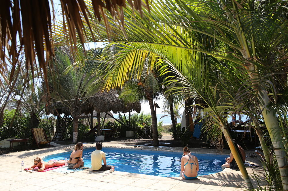 فندق Paredon Surf House El Paredón Buena Vista المظهر الخارجي الصورة